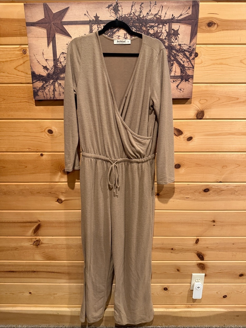 Three Bird Nest Taupe V-Neck Wrap Top xl